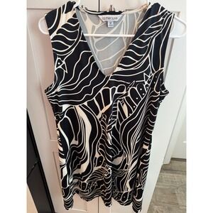La Mer Luxe Womens Black White Abstract Tropical Leaf V-Neck Shift Dress Size M